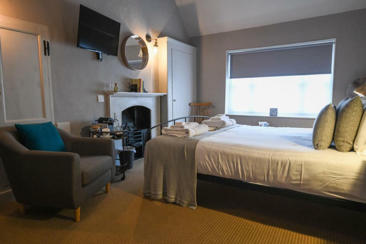 The Wife Of Bath Restaurant With Rooms Ashford  Exteriör bild
