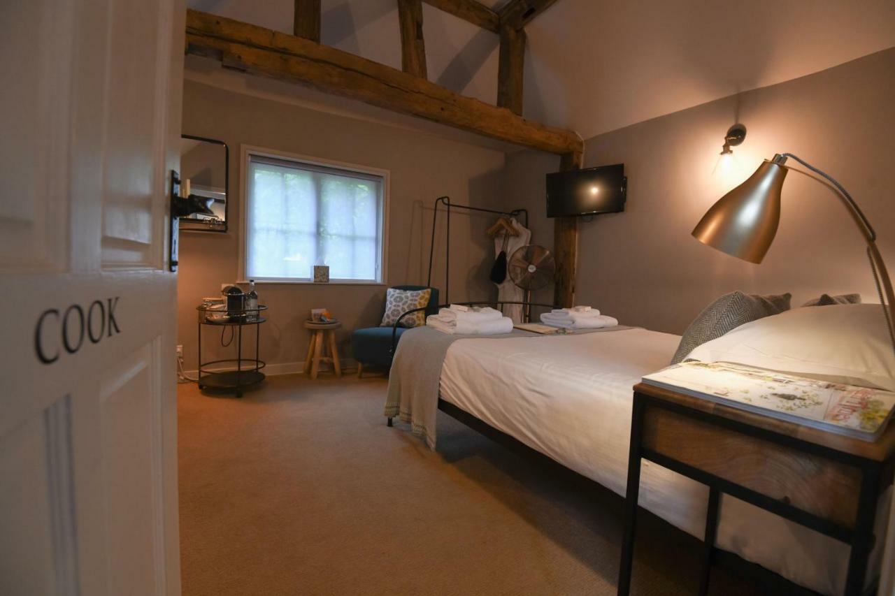 The Wife Of Bath Restaurant With Rooms Ashford  Exteriör bild